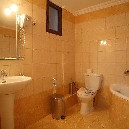 Hotel Alexandros Seaside 3*