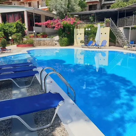Alexandros Seaside Nikiana